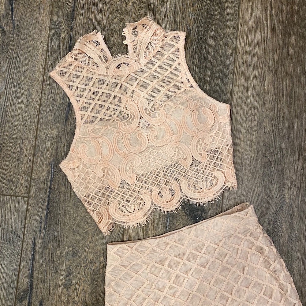 💕 Vintage Modern Boutique 2-piece skirt set 💕
